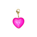 Corazón rosa charm
