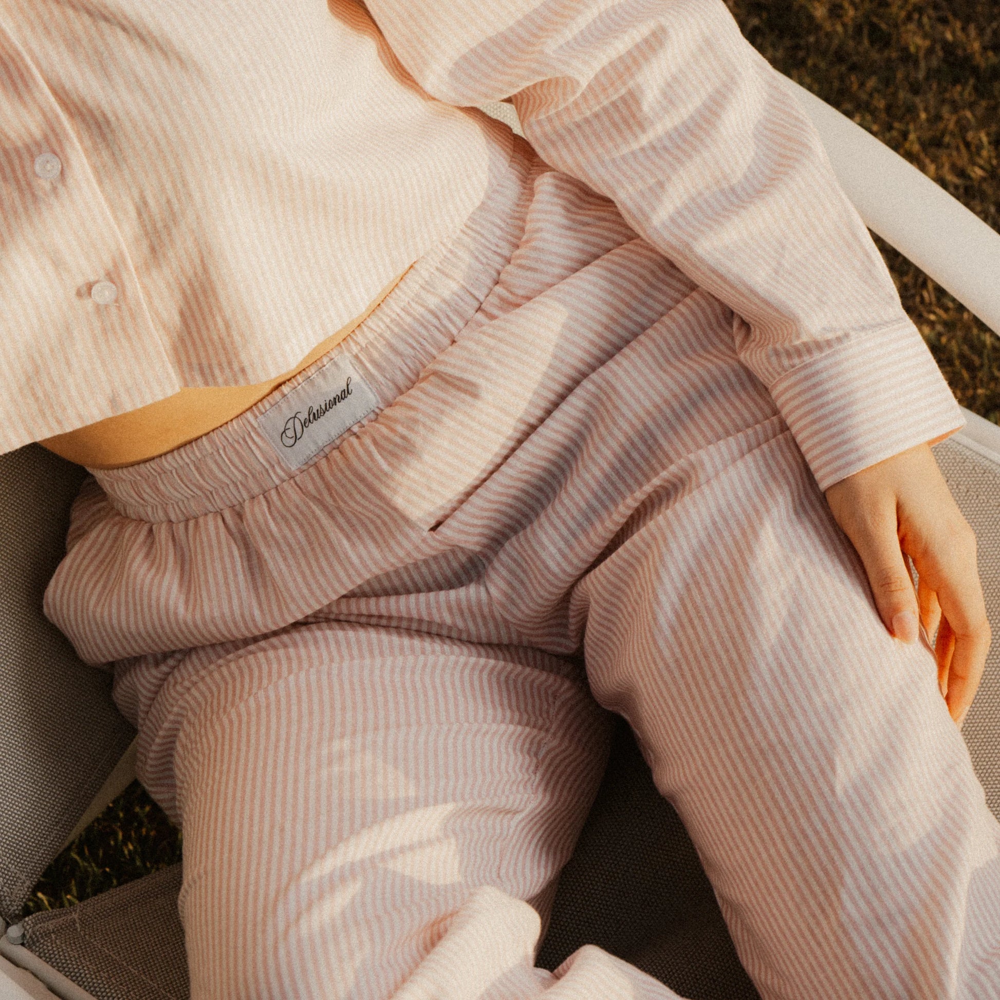 Beaucoup D'amour Women's Linen Pants