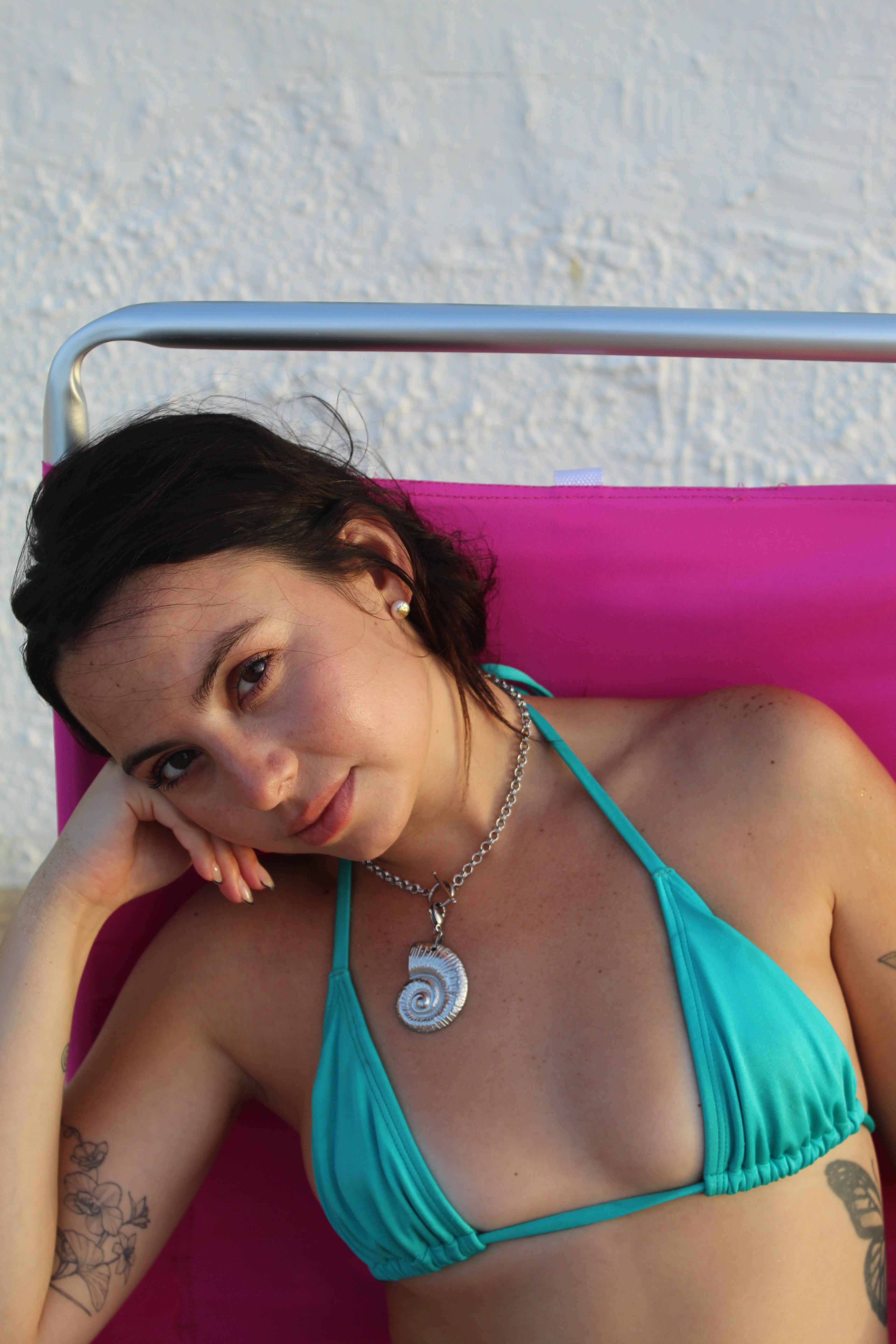 Hey vacay necklace