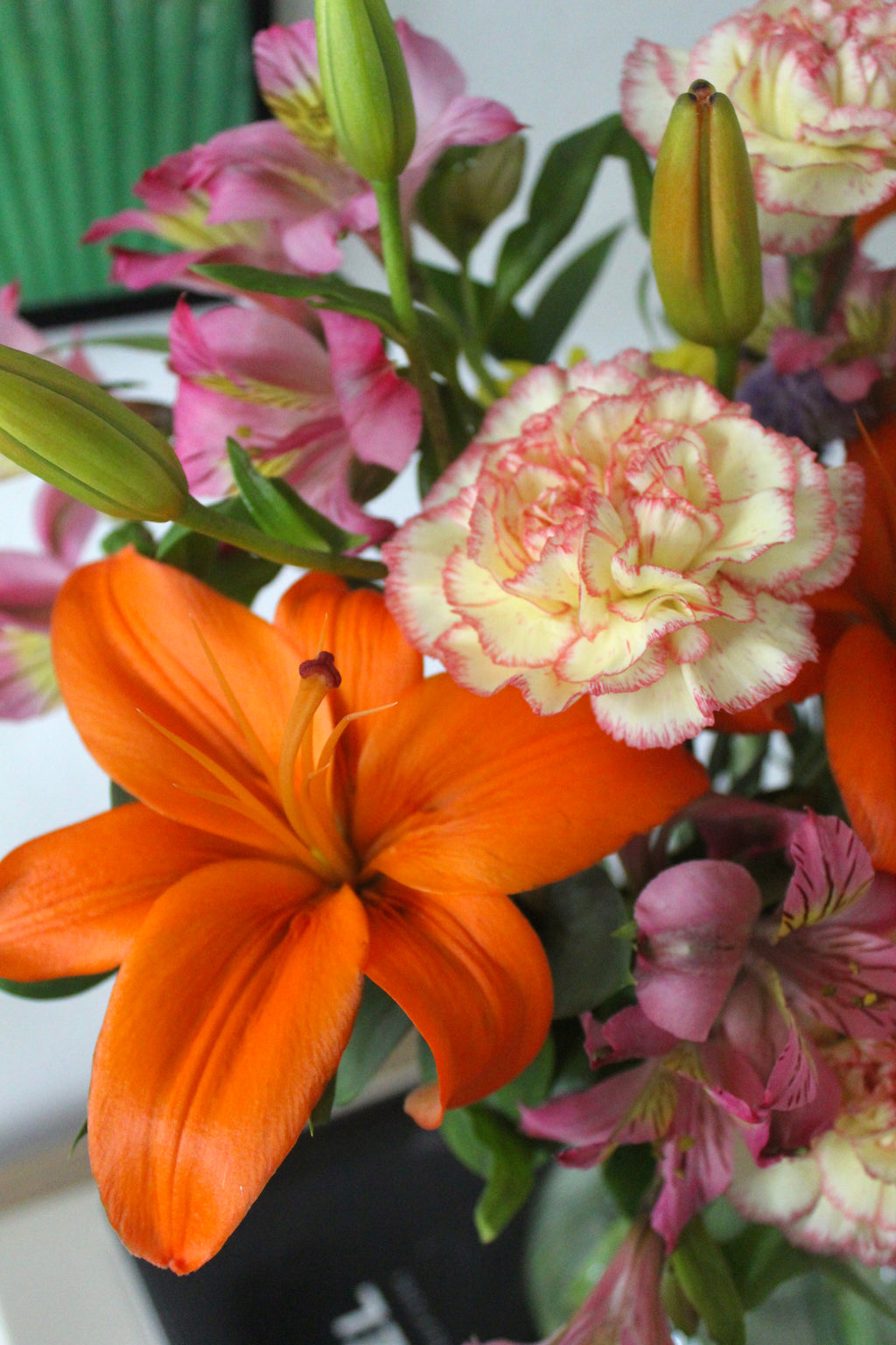 Vibrante Flower Club