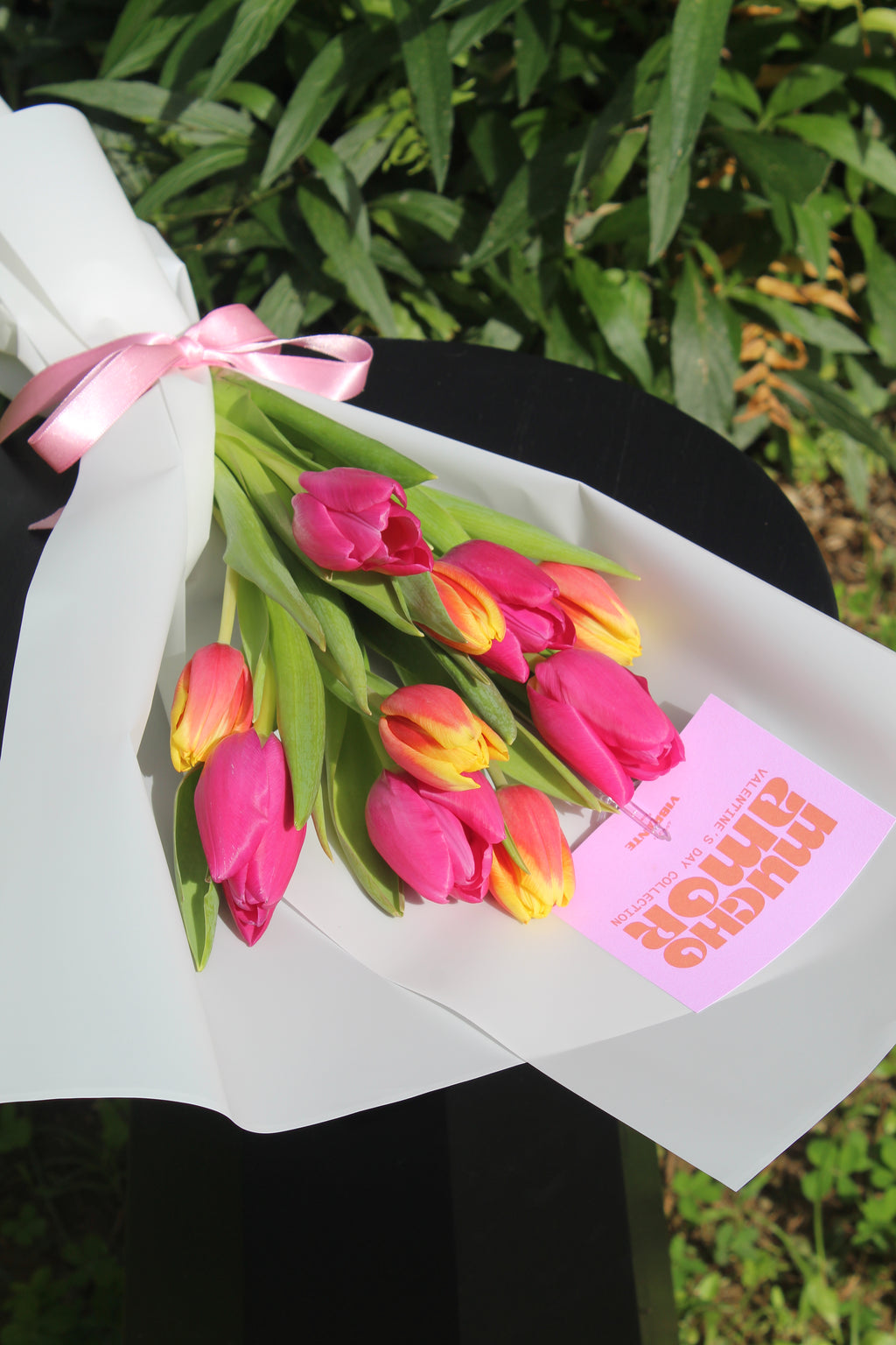 Bouquet Vibrant Tulips