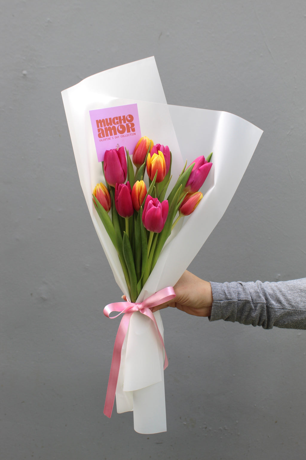 Bouquet Vibrant Tulips