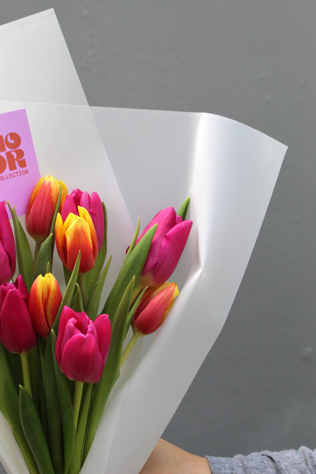 Bouquet Vibrant Tulips