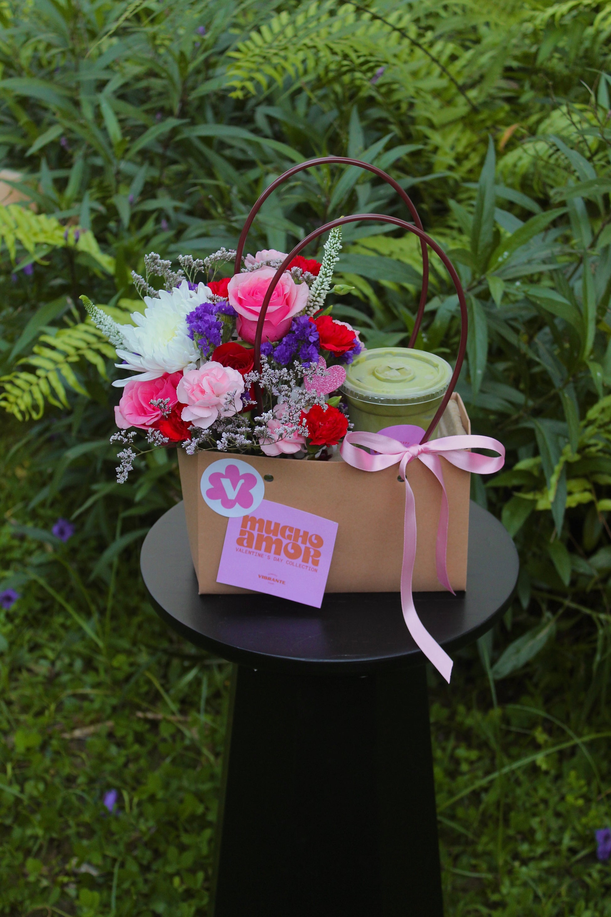 Arreglo Flowers & Matcha