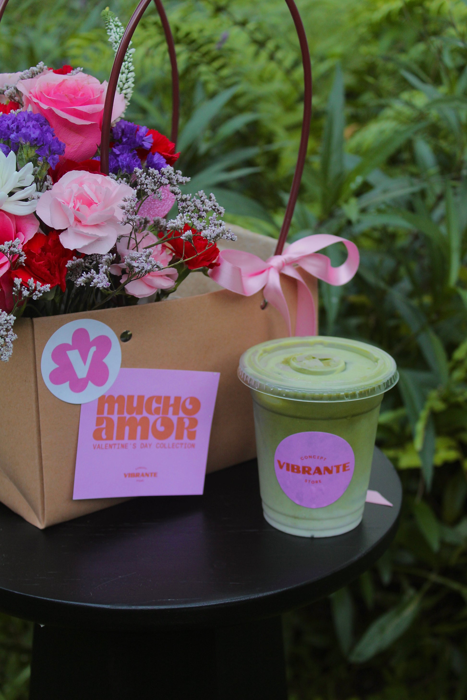 Arreglo Flowers & Matcha