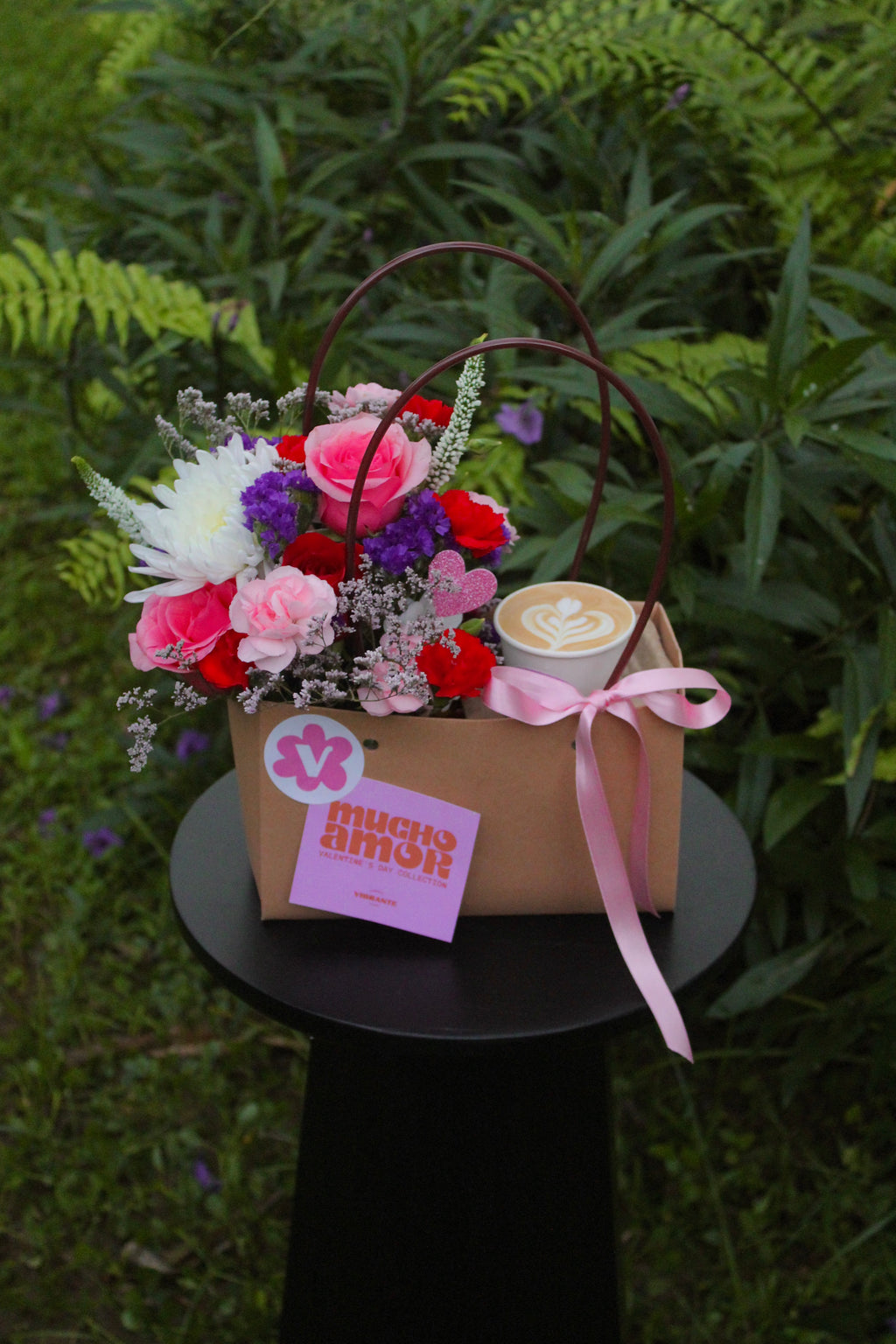 Arreglo Flowers & Coffee