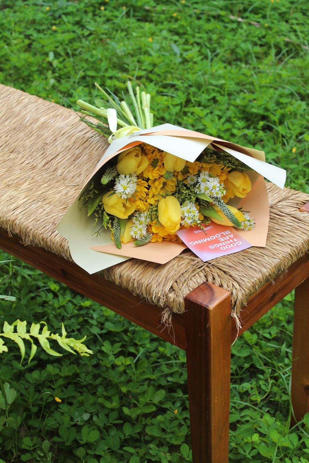 Bouquet Amor que Florece - Edición Flores Amarillas