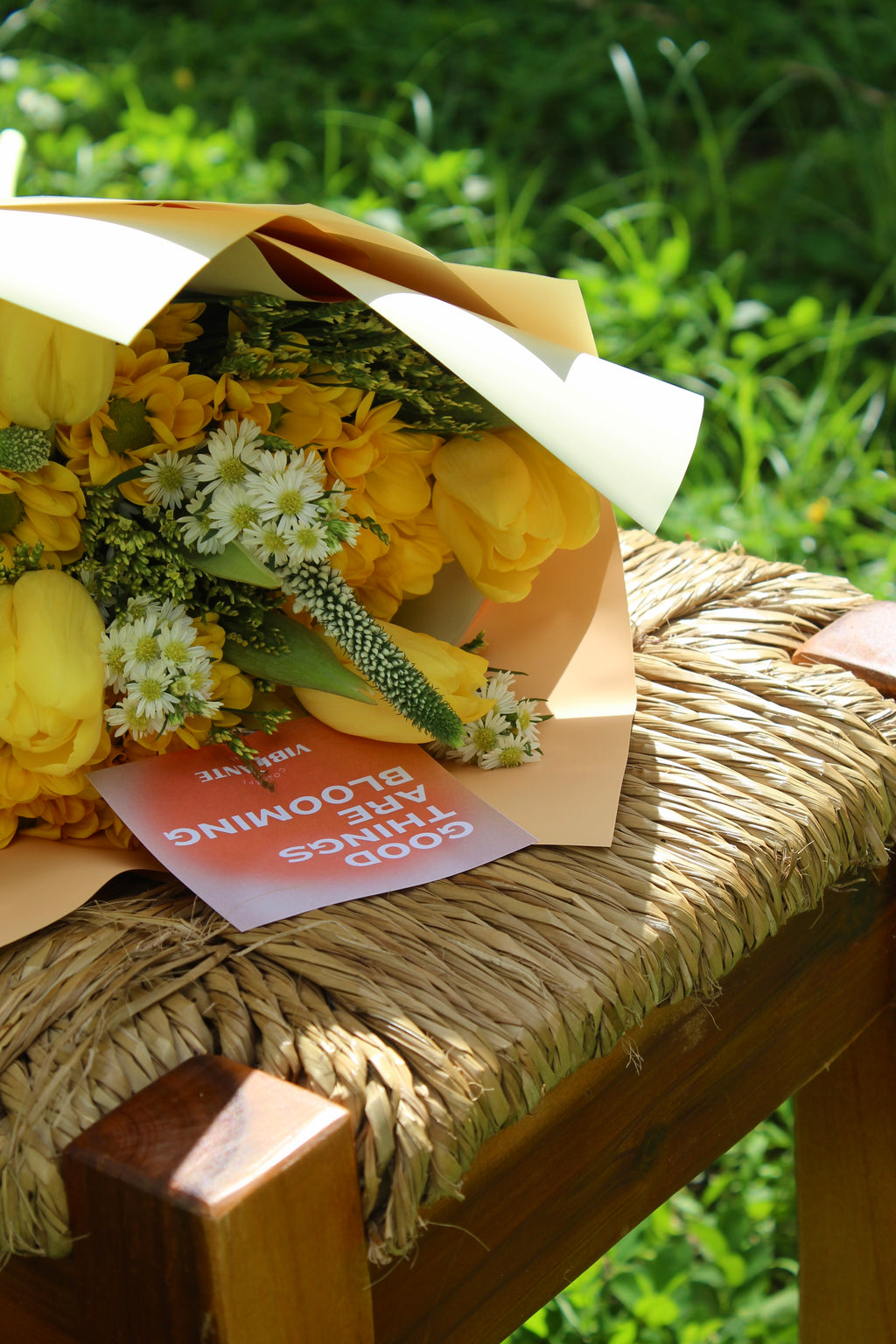 Bouquet Amor que Florece - Edición Flores Amarillas