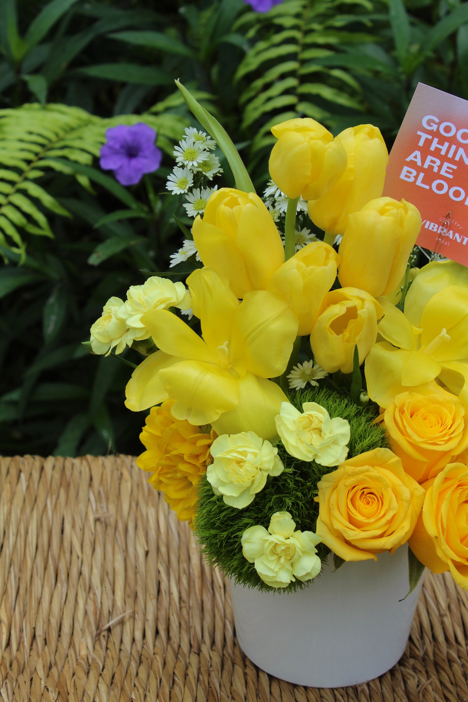 Arreglo Vibrant Days